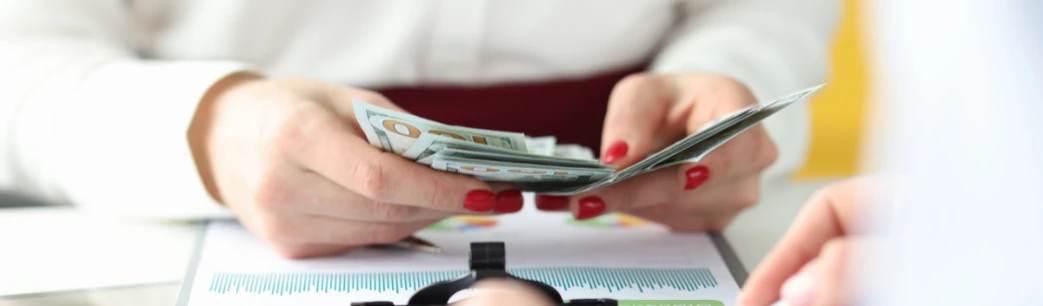 Calcula y declara tus ingresos como influencer o creador de contenidos
