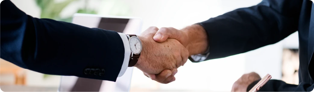 Cómo empresarios e inversores extranjeros crean una LLC en EE.UU.