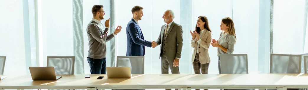 ¿Cómo crear una C-Corp en Estados Unidos?