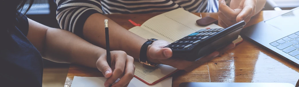Cómo declarar menos impuestos como influencer o creador de contenidos