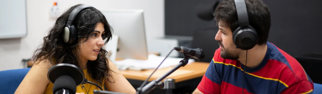 ¿Cómo monetizar un podcast en Latinoamérica?
