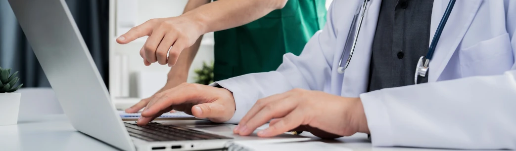 Por qué los médicos deberían crear una empresa en Estados Unidos