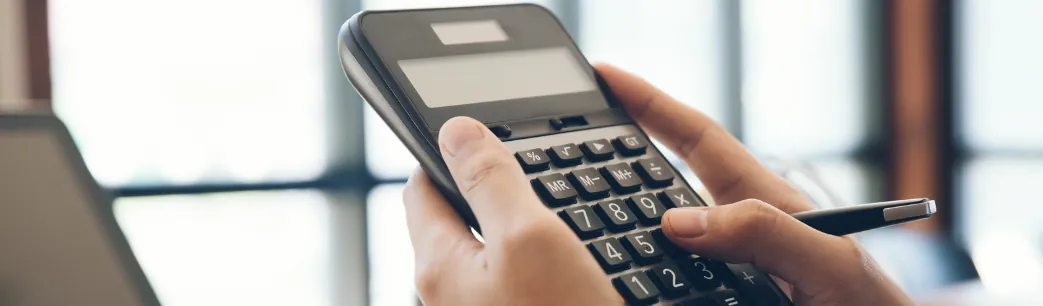 Calcula y declara tus ingresos como influencer o creador de contenidos