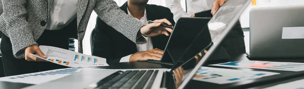Crear una empresa en Dubai frente a los EE.UU.: ventajas y retos